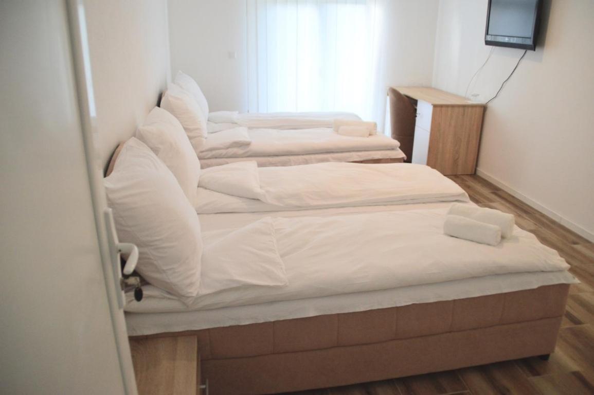 Motel Bella Ljesevo エクステリア 写真